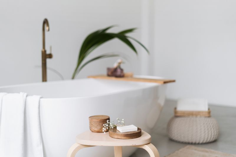 Cost of Bathtub Refinishing in Gainesville, TX